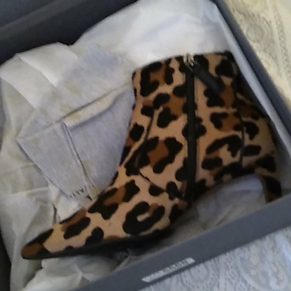 Aquatalia Marilisa Haircalf Bootie - Picture 2 of 12
